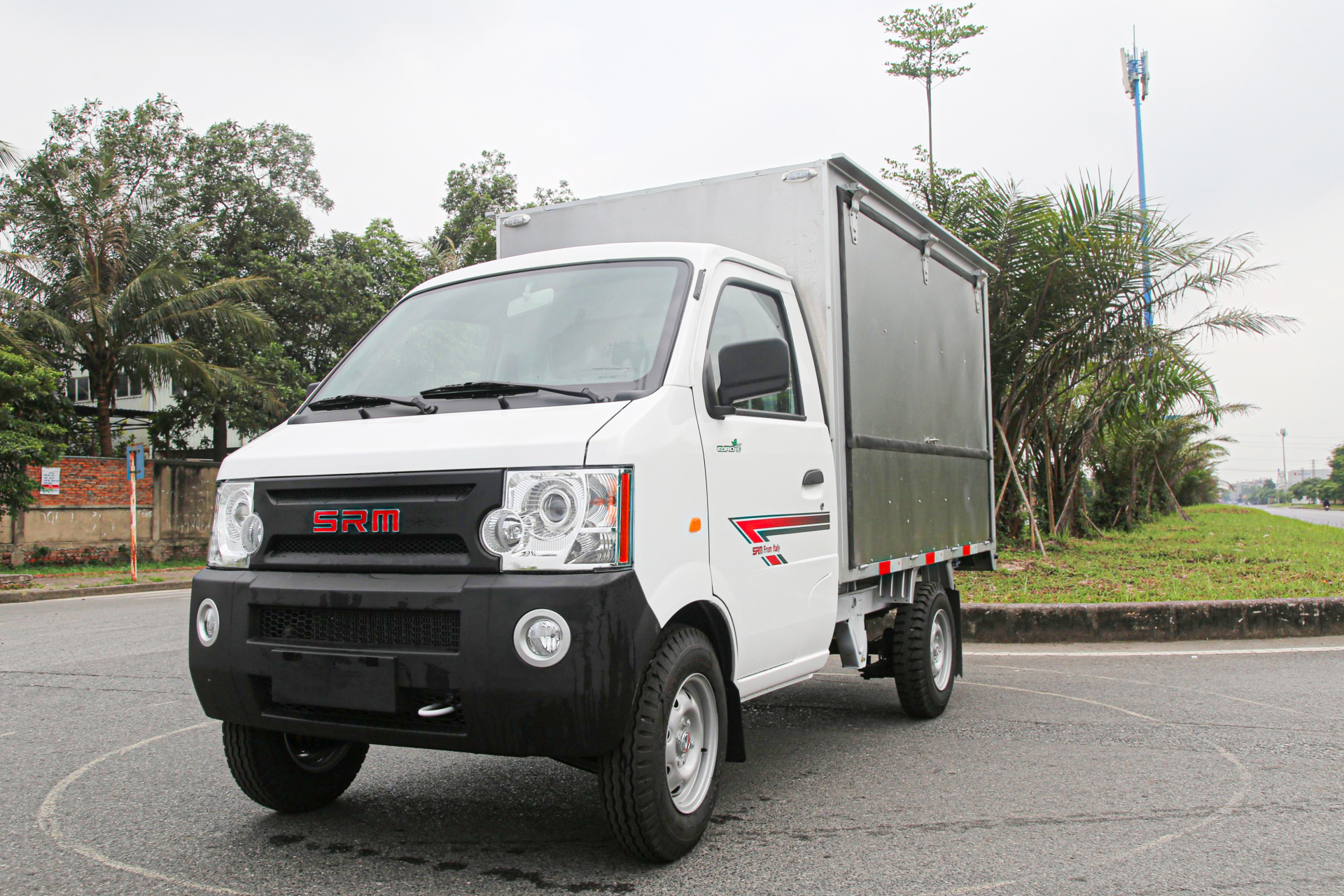 srm-k990-thungcanhdoi-otothinhphat (8)